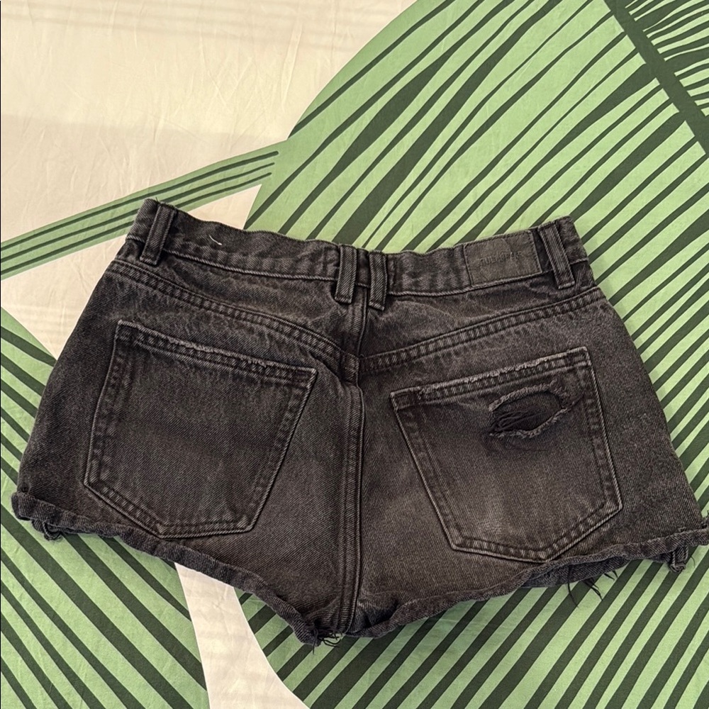 Pull&Bear Black Jean Shorts Distressed High-Waisted - Picture 2 of 6